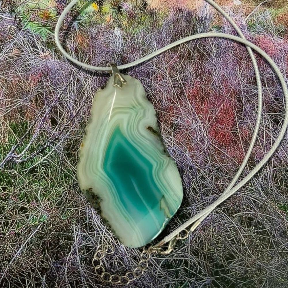Agate Slice Gemstone Necklace on Waxed Cotton Cord - Picture 11 of 16